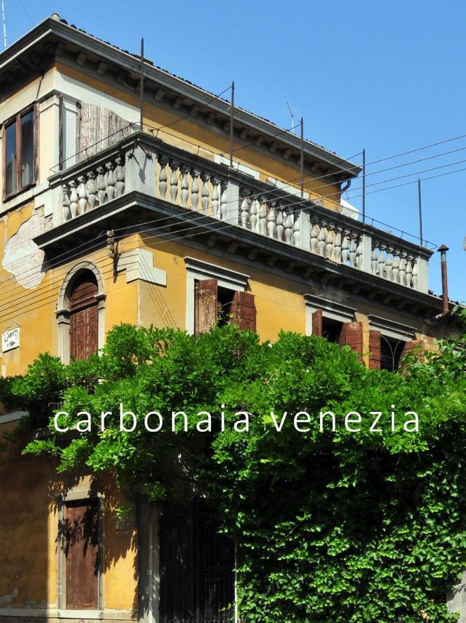 Carbonaia Venezia Hotel Exterior photo